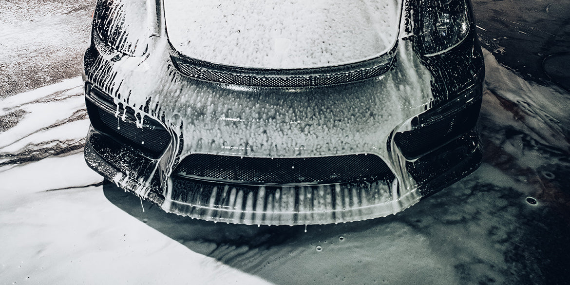 How to Dry a Black Car Without Spots