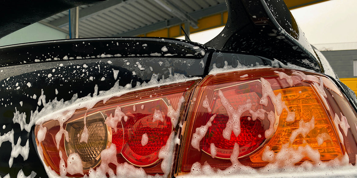 How to Prevent Water Spots on Black Car